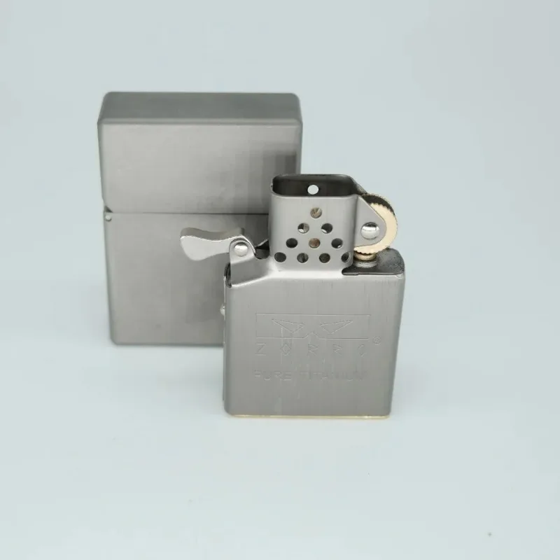 Zapalniczka Zorro z nowej obud – Lighter Insert Zippo recenzja i cena