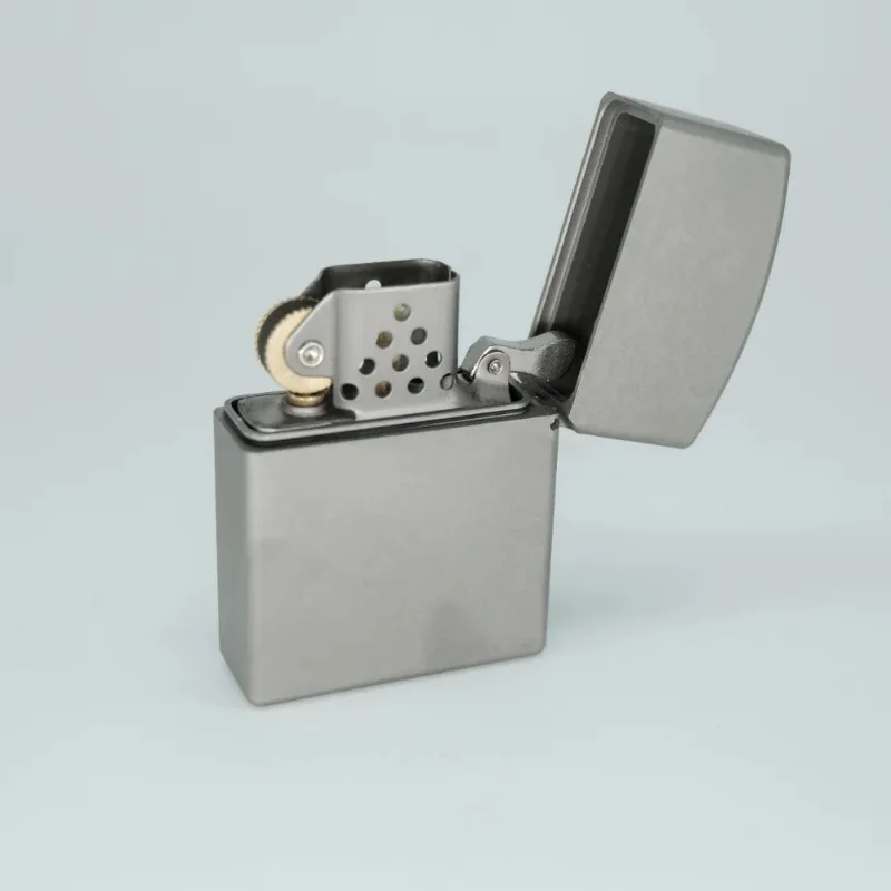Zapalniczka Zorro z nowej obud – Lighter Insert Zippo recenzja i cena